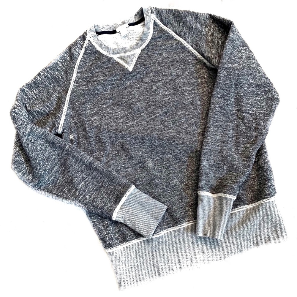 Fossil Raglan Charcoal Raglan Sweatshirt Small